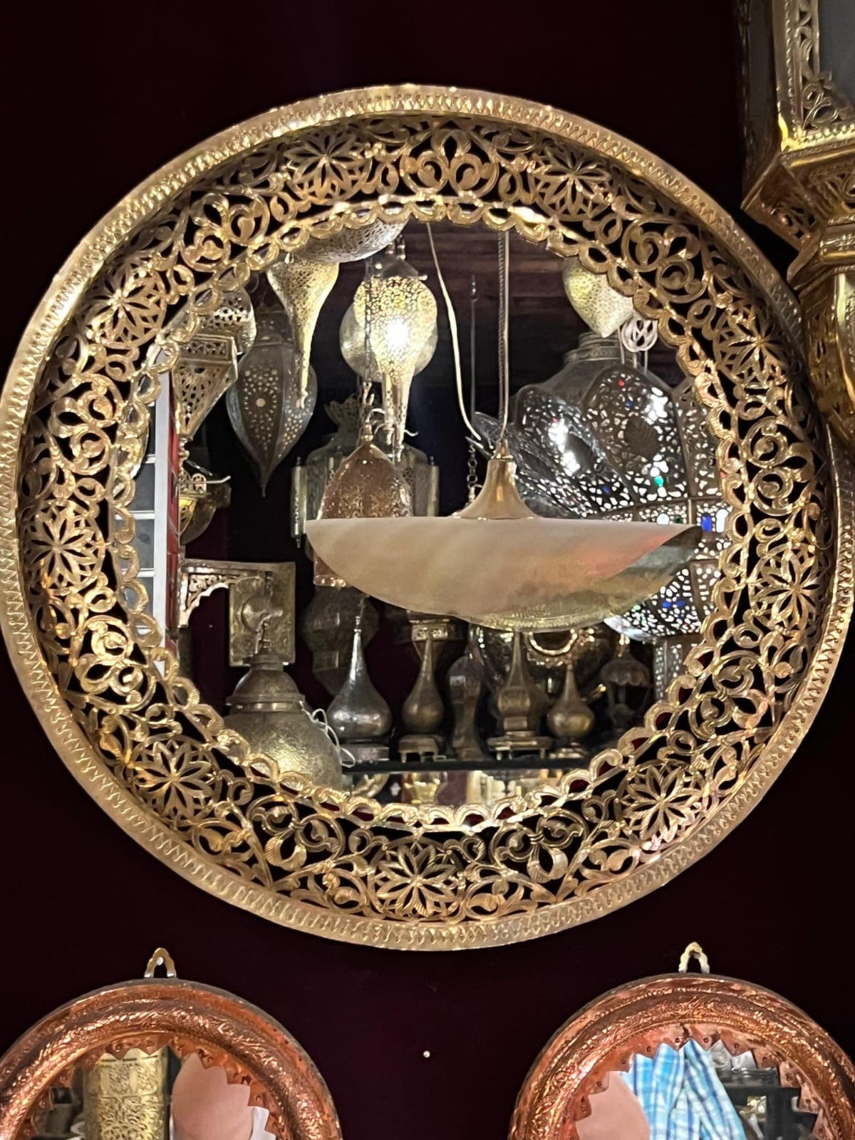 المواد الخام والأدوات